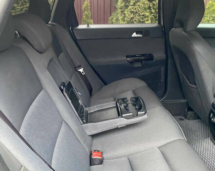 Сірий Вольво V50, об'ємом двигуна 2 л та пробігом 305 тис. км за 4900 $, фото 14 на Automoto.ua