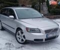 Сірий Вольво V50, об'ємом двигуна 2 л та пробігом 385 тис. км за 4650 $, фото 1 на Automoto.ua