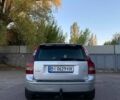 Серый Вольво В50, объемом двигателя 2 л и пробегом 375 тыс. км за 5000 $, фото 3 на Automoto.ua