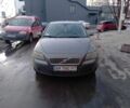 Сірий Вольво V50, об'ємом двигуна 2 л та пробігом 310 тис. км за 2400 $, фото 1 на Automoto.ua