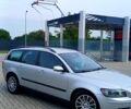 Сірий Вольво V50, об'ємом двигуна 2 л та пробігом 327 тис. км за 3500 $, фото 4 на Automoto.ua