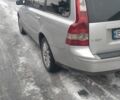Сірий Вольво V50, об'ємом двигуна 2 л та пробігом 380 тис. км за 5700 $, фото 1 на Automoto.ua