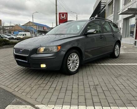 Сірий Вольво V50, об'ємом двигуна 2 л та пробігом 290 тис. км за 6400 $, фото 1 на Automoto.ua
