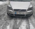 Серый Вольво В50, объемом двигателя 2 л и пробегом 370 тыс. км за 5200 $, фото 1 на Automoto.ua