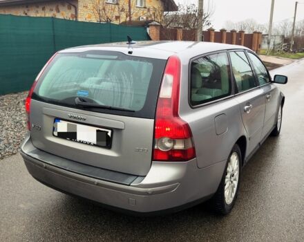 Серый Вольво В50, объемом двигателя 2 л и пробегом 370 тыс. км за 2800 $, фото 3 на Automoto.ua