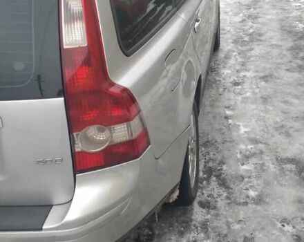 Сірий Вольво V50, об'ємом двигуна 2 л та пробігом 250 тис. км за 5200 $, фото 1 на Automoto.ua