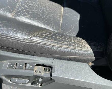 Серый Вольво В50, объемом двигателя 2 л и пробегом 400 тыс. км за 4200 $, фото 4 на Automoto.ua