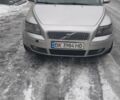 Серый Вольво В50, объемом двигателя 2 л и пробегом 350 тыс. км за 6000 $, фото 1 на Automoto.ua