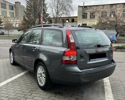 Сірий Вольво V50, об'ємом двигуна 2 л та пробігом 290 тис. км за 6400 $, фото 13 на Automoto.ua