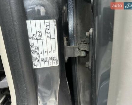 Сірий Вольво V50, об'ємом двигуна 2 л та пробігом 290 тис. км за 6400 $, фото 26 на Automoto.ua