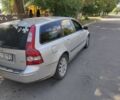 Серый Вольво В50, объемом двигателя 2 л и пробегом 430 тыс. км за 3700 $, фото 1 на Automoto.ua
