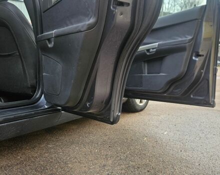 Серый Вольво В50, объемом двигателя 2 л и пробегом 360 тыс. км за 2607 $, фото 17 на Automoto.ua