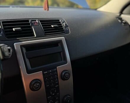 Сірий Вольво V50, об'ємом двигуна 1.6 л та пробігом 300 тис. км за 5600 $, фото 9 на Automoto.ua