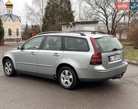 Сірий Вольво V50, об'ємом двигуна 1.6 л та пробігом 243 тис. км за 5500 $, фото 5 на Automoto.ua