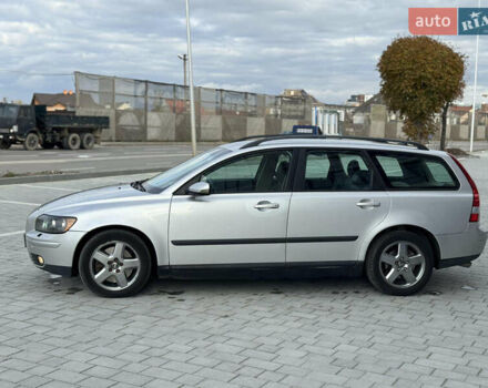 Вольво В50 2005 в Ивано-Франковске на Automoto.ua Серый Вольво В50, объемом двигателя 2.5 л и пробегом 382 тыс. км за 6750 $, фото 11 на Automoto.ua