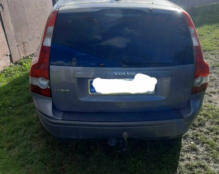 Серый Вольво В50, объемом двигателя 0 л и пробегом 200 тыс. км за 4787 $, фото 5 на Automoto.ua