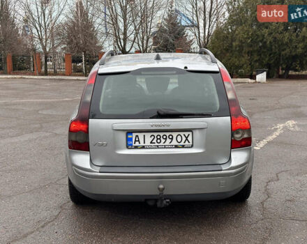 Сірий Вольво V50, об'ємом двигуна 1.6 л та пробігом 243 тис. км за 5500 $, фото 4 на Automoto.ua