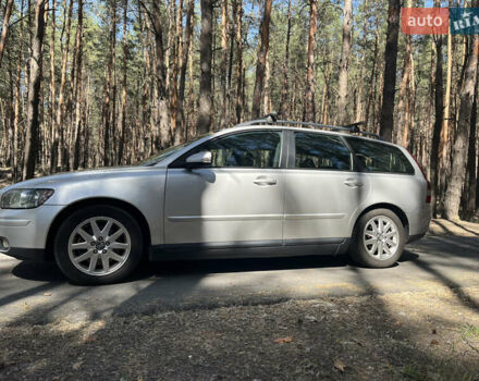 Сірий Вольво V50, об'ємом двигуна 2 л та пробігом 272 тис. км за 5800 $, фото 12 на Automoto.ua