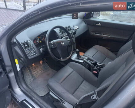 Серый Вольво В50, объемом двигателя 2 л и пробегом 281 тыс. км за 4650 $, фото 11 на Automoto.ua