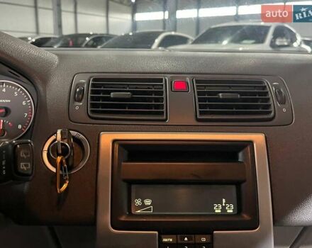 Серый Вольво В50, объемом двигателя 2.5 л и пробегом 312 тыс. км за 7490 $, фото 29 на Automoto.ua