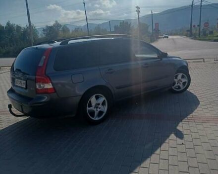 Вольво В50 2005 в Хусте на Automoto.ua Серый Вольво В50, объемом двигателя 2 л и пробегом 232 тыс. км за 5200 $, фото 5 на Automoto.ua