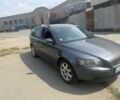 Сірий Вольво V50, об'ємом двигуна 2 л та пробігом 350 тис. км за 2006 $, фото 1 на Automoto.ua