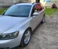 Серый Вольво В50, объемом двигателя 2 л и пробегом 277 тыс. км за 4500 $, фото 1 на Automoto.ua