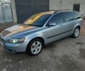 Серый Вольво В50, объемом двигателя 2 л и пробегом 334 тыс. км за 5500 $, фото 1 на Automoto.ua