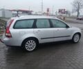 Серый Вольво В50, объемом двигателя 2 л и пробегом 350 тыс. км за 2300 $, фото 3 на Automoto.ua