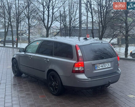 Серый Вольво В50, объемом двигателя 2 л и пробегом 281 тыс. км за 4650 $, фото 5 на Automoto.ua