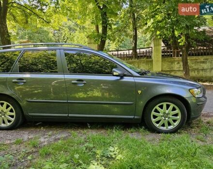 Серый Вольво В50, объемом двигателя 1.8 л и пробегом 262 тыс. км за 5755 $, фото 16 на Automoto.ua