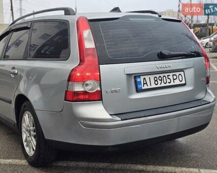 Серый Вольво В50, объемом двигателя 1.6 л и пробегом 290 тыс. км за 5900 $, фото 17 на Automoto.ua