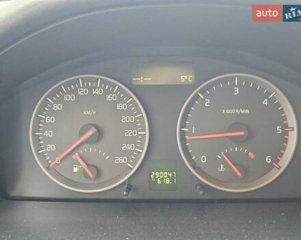 Серый Вольво В50, объемом двигателя 1.6 л и пробегом 290 тыс. км за 5900 $, фото 22 на Automoto.ua