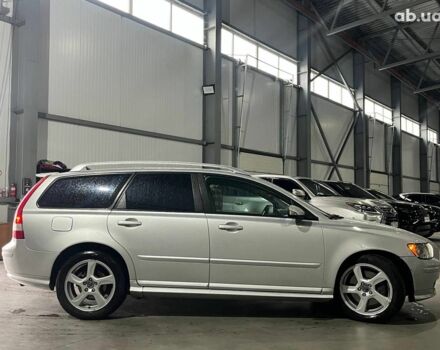 Серый Вольво В50, объемом двигателя 2.5 л и пробегом 312 тыс. км за 7490 $, фото 10 на Automoto.ua