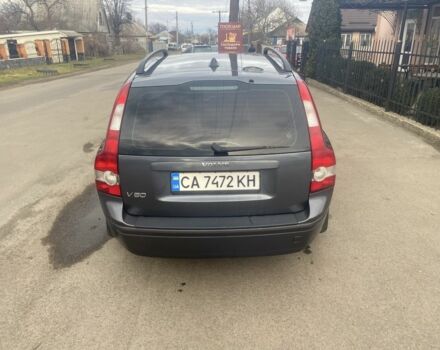 Серый Вольво В50, объемом двигателя 2 л и пробегом 316 тыс. км за 6000 $, фото 3 на Automoto.ua