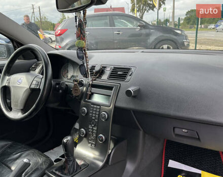 Сірий Вольво V50, об'ємом двигуна 1.56 л та пробігом 271 тис. км за 6500 $, фото 25 на Automoto.ua