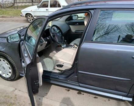 Сірий Вольво V50, об'ємом двигуна 1.8 л та пробігом 267 тис. км за 6500 $, фото 12 на Automoto.ua