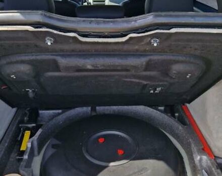 Сірий Вольво V50, об'ємом двигуна 2.44 л та пробігом 317 тис. км за 6600 $, фото 13 на Automoto.ua