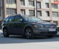 Серый Вольво В50, объемом двигателя 2 л и пробегом 320 тыс. км за 6300 $, фото 1 на Automoto.ua