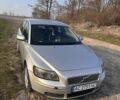 Серый Вольво В50, объемом двигателя 2 л и пробегом 230 тыс. км за 5200 $, фото 2 на Automoto.ua