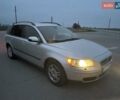 Серый Вольво В50, объемом двигателя 1.8 л и пробегом 266 тыс. км за 6200 $, фото 1 на Automoto.ua