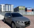 Серый Вольво В50, объемом двигателя 2 л и пробегом 340 тыс. км за 3100 $, фото 1 на Automoto.ua