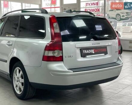 Серый Вольво В50, объемом двигателя 2 л и пробегом 400 тыс. км за 4690 $, фото 9 на Automoto.ua