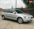 Вольво В50 2006 в Киеве на Automoto.ua Серый Вольво В50, объемом двигателя 2 л и пробегом 400 тыс. км за 5290 $, фото 1 на Automoto.ua