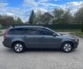 Серый Вольво В50, объемом двигателя 1.56 л и пробегом 285 тыс. км за 5600 $, фото 1 на Automoto.ua