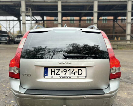 Вольво В50 2006 в Виннице на Automoto.ua Серый Вольво В50, объемом двигателя 2 л и пробегом 160 тыс. км за 3299 $, фото 2 на Automoto.ua