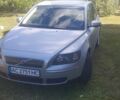 Сірий Вольво V50, об'ємом двигуна 2 л та пробігом 260 тис. км за 4800 $, фото 1 на Automoto.ua