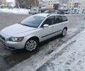 Сірий Вольво V50, об'ємом двигуна 2 л та пробігом 320 тис. км за 2599 $, фото 1 на Automoto.ua