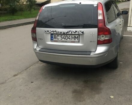 Вольво В50 2006 в Луцке на Automoto.ua Серый Вольво В50, объемом двигателя 2 л и пробегом 270 тыс. км за 4700 $, фото 1 на Automoto.ua