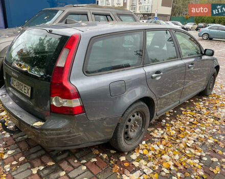 Вольво В50 2006 в Киеве на Automoto.ua Серый Вольво В50, объемом двигателя 1.56 л и пробегом 302 тыс. км за 5300 $, фото 6 на Automoto.ua